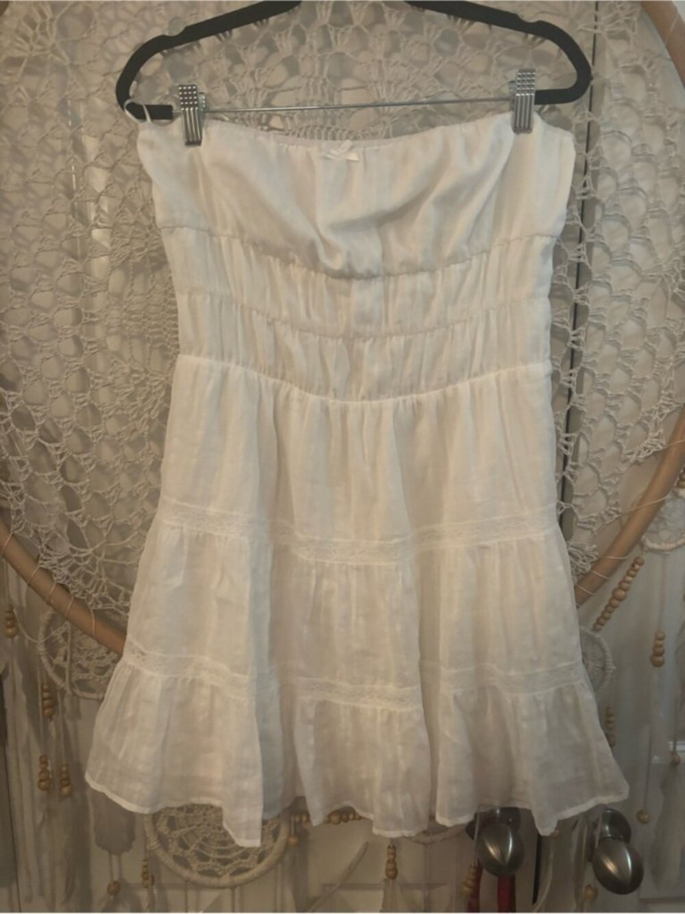 La Hearts White Strapless Tiered Sundress Size Medium A00432